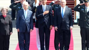 20 mars 2013, Tel Aviv : première visite officielle du président Obama en Israël, entouré du 1er ministre Benyamin Netanyahu à sa gauche, et du président Shimon Peres à sa droite.
