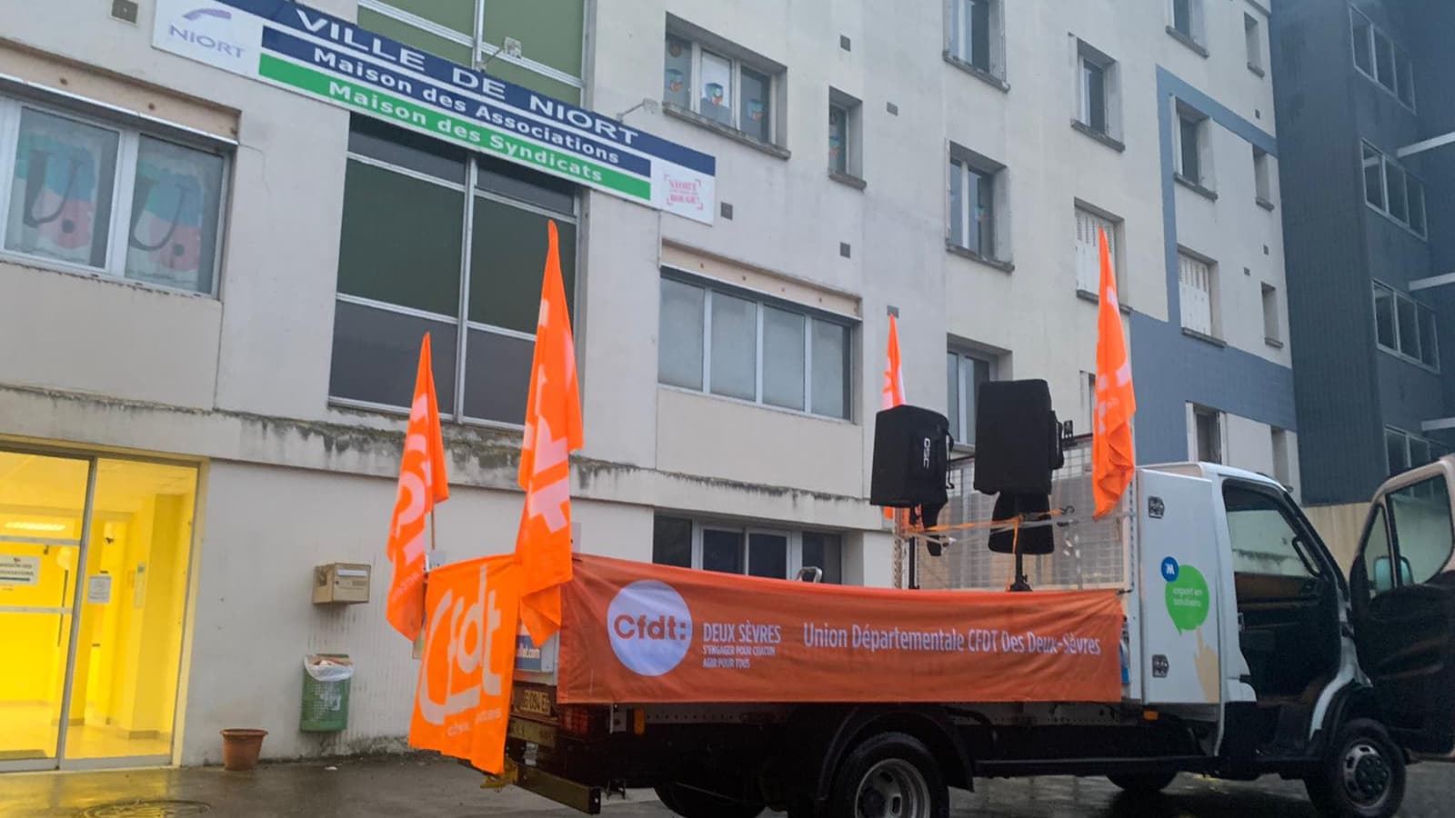 La manifestation du 31 janvier se prépare à Niort La manifestation du 31 janvier se prépare à Niort