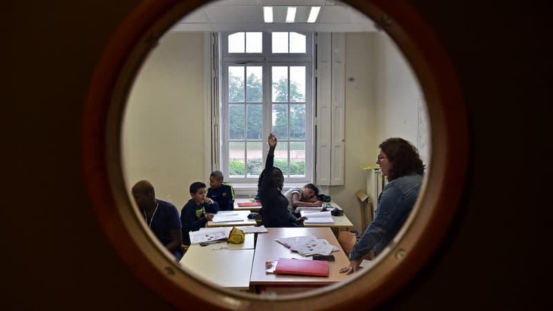 Une classe de lycéens dans un établissement scolaire de Meudon en septembre 2017 (photo d'illustration)
