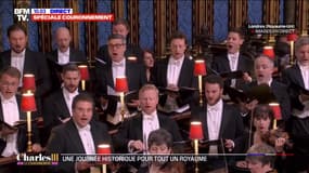 Charles III: le chœur de l'abbaye de Westminster commence à chanter