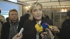 Marine Le Pen au salon Euromaritime de Paris, mercredi matin.