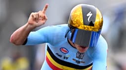 Le Belge Remco Evenepoel champion du monde du contre-la-montre pour la deuxième fois, le 22/09/2024