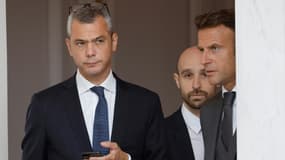 Le secrétaire général de l'Élysée Alexis Kohler, et Emmanuel Macron à l'Élysée, à Paris le 31 août 2022
