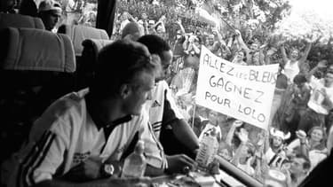 Les Bleus quittant Clairefontaine avant la finale, le 12 juillet 1998