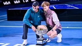Darren Cahill et Jannik Sinner, à Melbourne le 28 janvier 2024