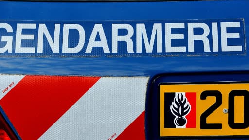 La gendarmerie a ouvert une enquête après la découverte d'un corps dans une valise dans les Landes.