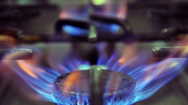 Les prix du gaz sont notamment influencés par la chute des cours du pétrole sur le marché
