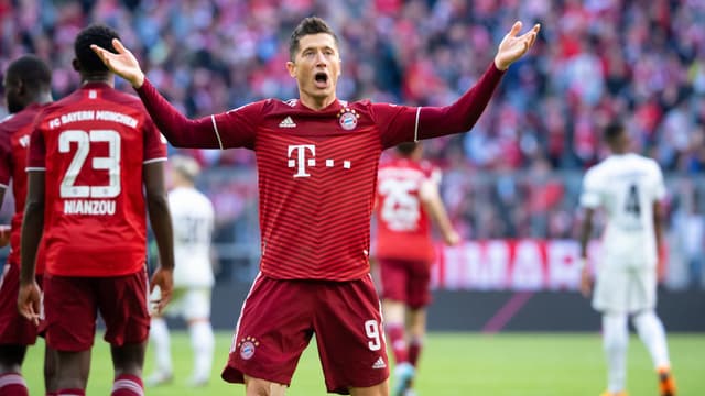 R. Lewandowski