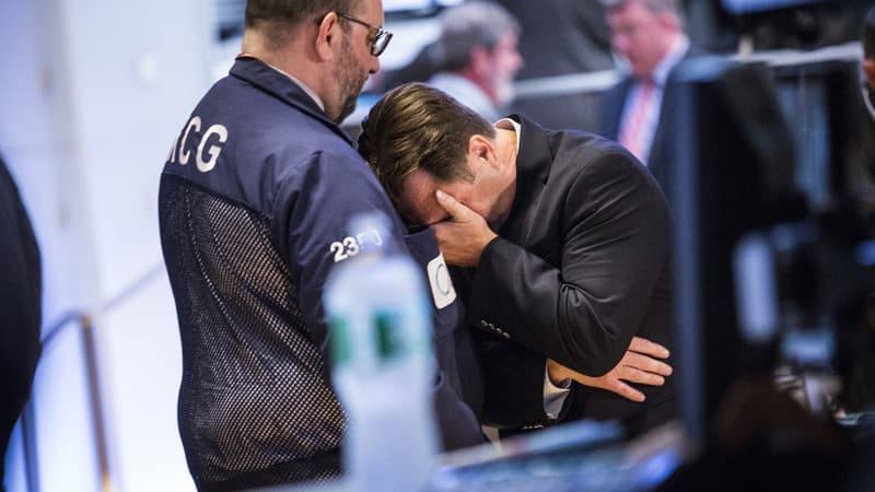 La Bourse de Paris s'effondre à l'ouverture
