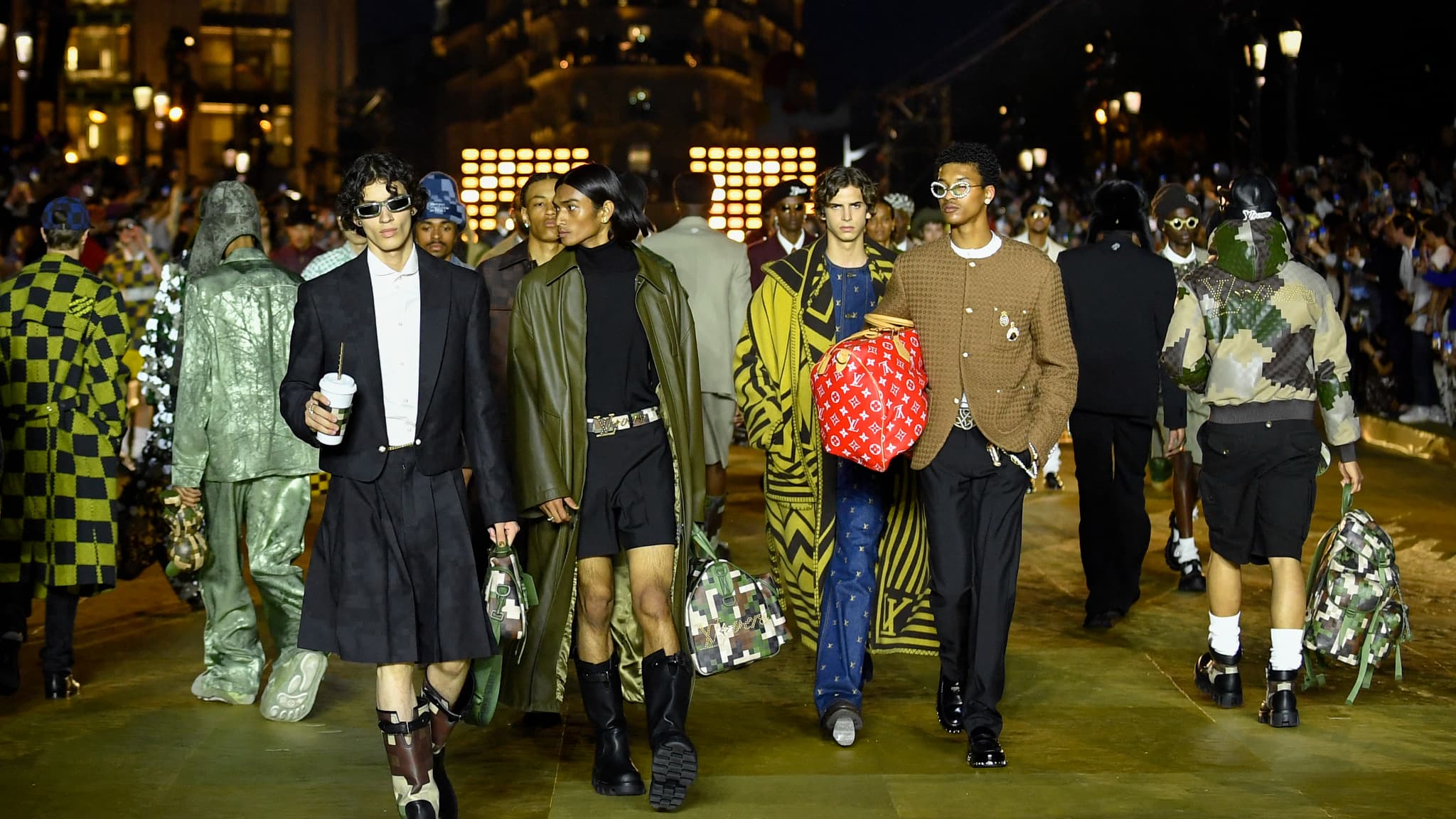 Show Louis Vuitton Homme SS24 Show Louis Vuitton Homme SS24