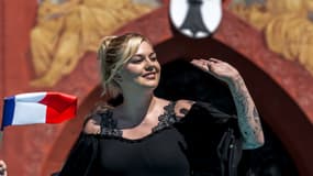 La chanteuse Louane lors de la cérémonie d'ouverture de l'Eurovision, à Bâle, le 11 mai 2025.
