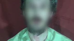 Capture d'écran d'une vidéo montrant l'agent de la DGSE Denis Allex