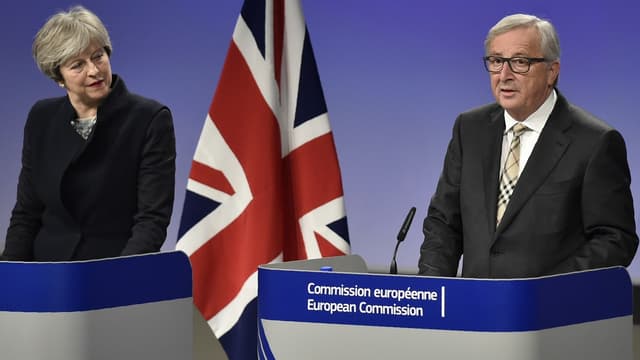 Le gouvernement de Dublin demande des garanties explicites qu'il n'y aura pas de retour d'une frontière physique avec la province britannique d'Irlande du Nord.