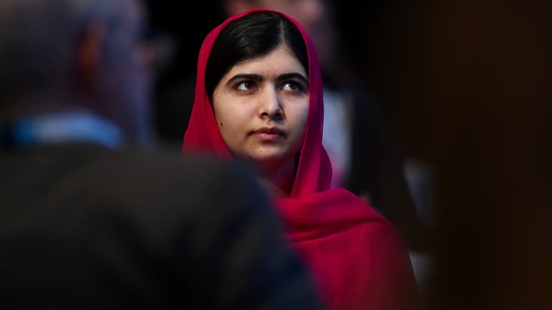 Malala Yousafzai a reçu le Prix Nobel de la Paix en 2014, deux ans après avoir miraculeusement survécu à une tentative d'assassinat par les Talibans.