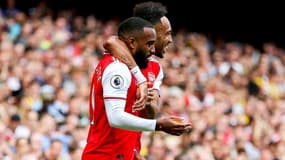 Alexandre Lacazette et Pierre-Emerick Aubameyang ont chacun marqué un but.