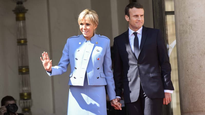 Emmanuel et Brigitte Macron, le 14 mai, à l'Elysée.
