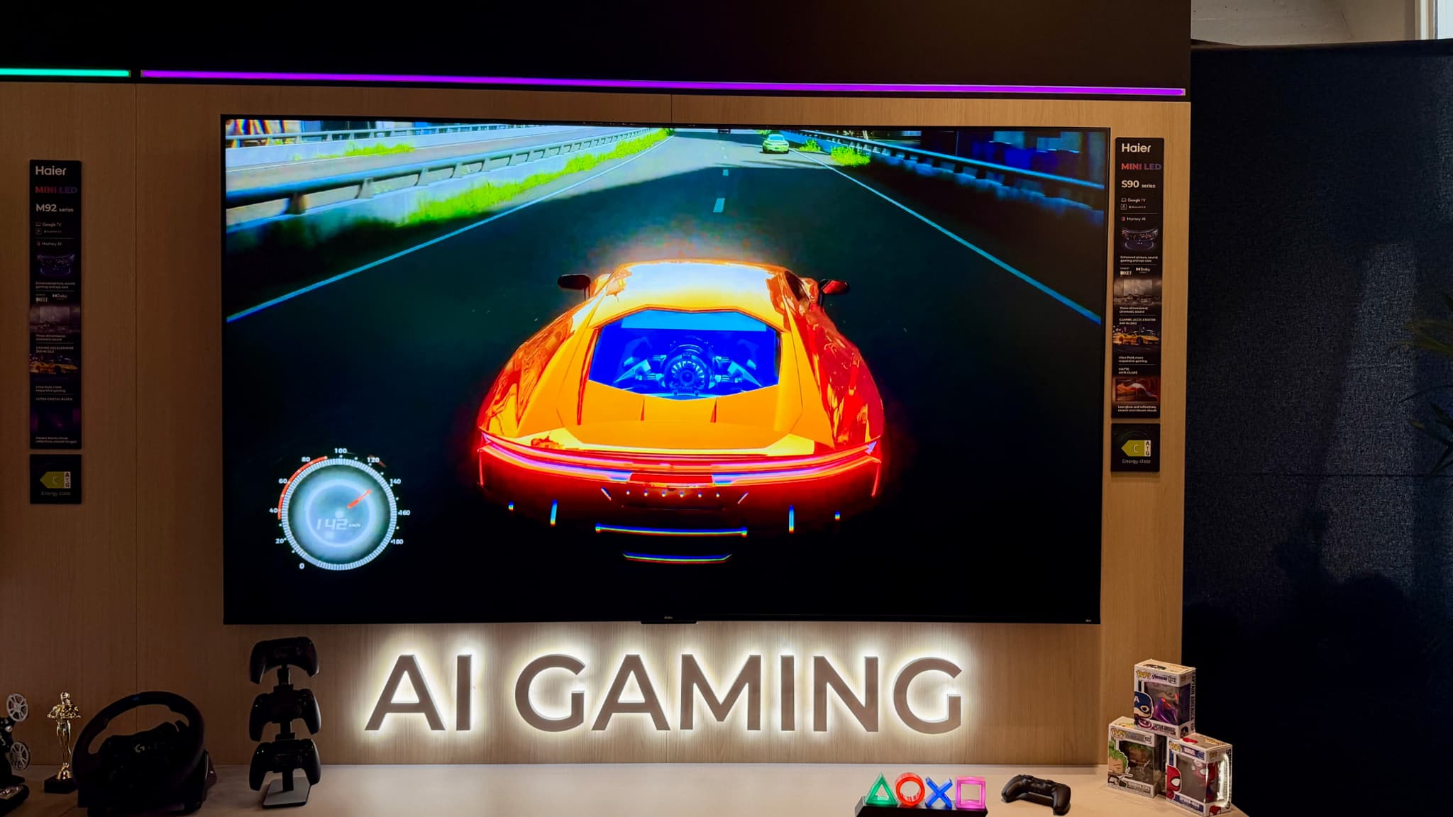 La S90, modèle phare d'Haier, utilise l'IA pour optimiser la latence en jeu vidéo