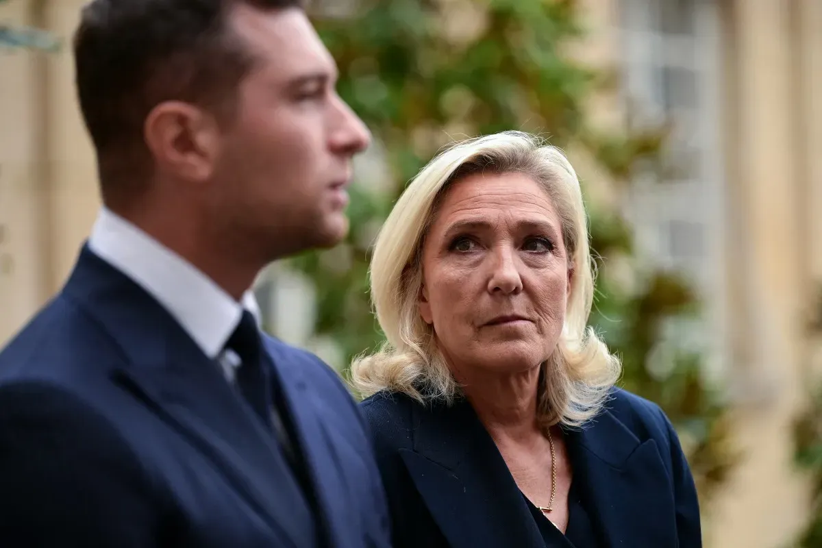 Présidentielle 2027: si elle "refuse de quitter le combat", Marine Le Pen  estime que Jordan Bardella peut gagner à sa place