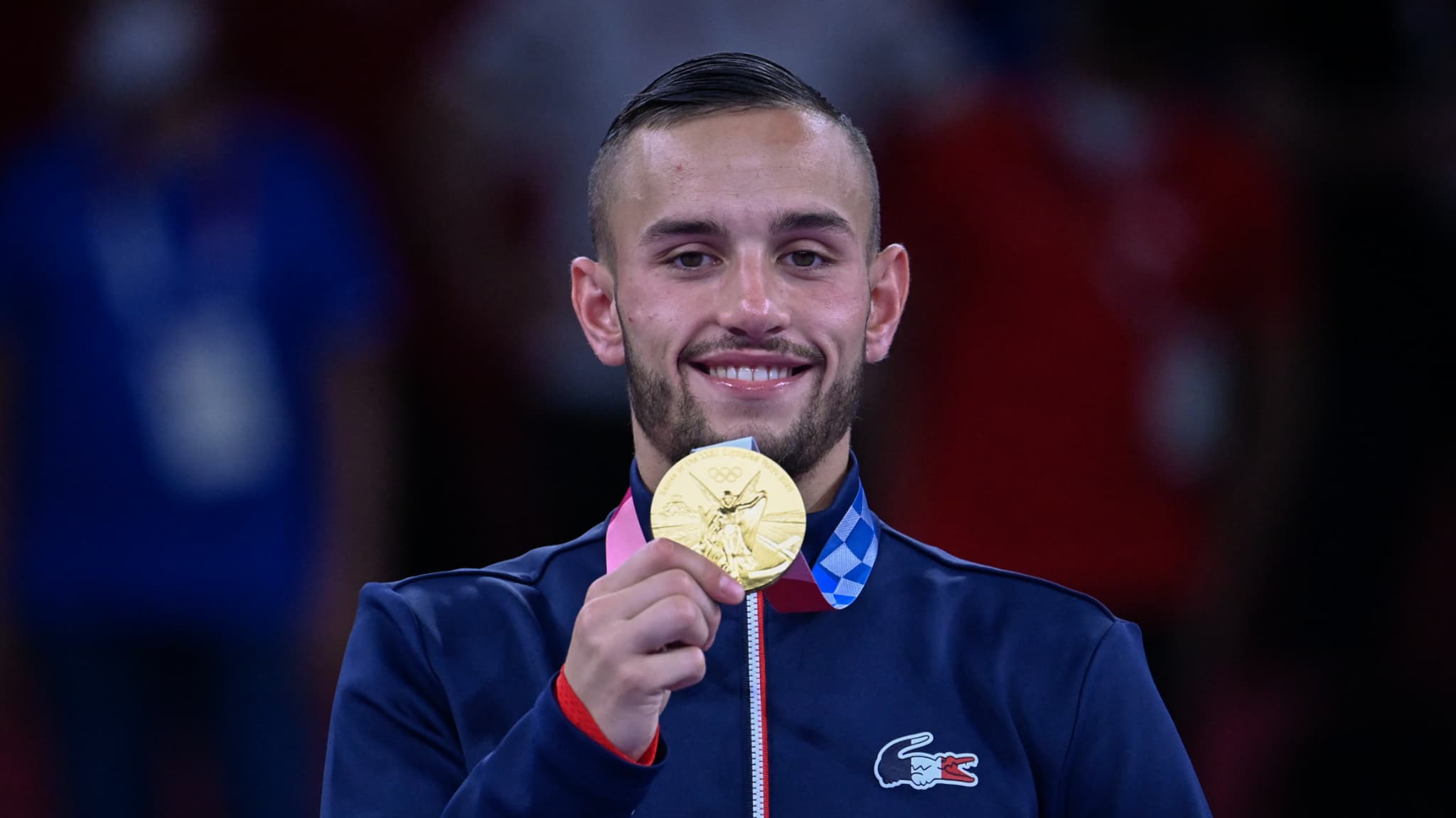 Champion olympique de karaté, Steven Da Costa a apporté la septième médaille d'or à la délégation française à Tokyo Champion olympique de karaté, Steven Da Costa a apporté la septième médaille d'or à la délégation française à Tokyo