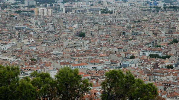 Ce mardi matin, Alexandre Guérini était toujours entendu dans les murs de la section de recherches de la gendarmerie de Marseille.