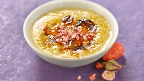 Pour gouter à cette crème brulée à la vanille, retrouvez la recette ici.