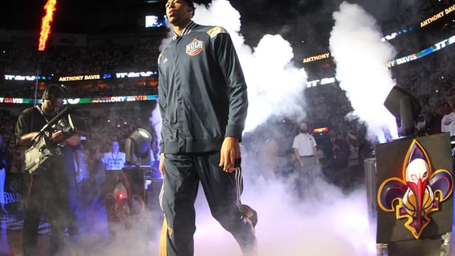 Anthony Davis a signé le plus gros contrat de l'histoire de la NBA