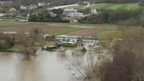 La crue de la Seine à Montesson, dans les Yvelines, filmée par le drone BFMTV