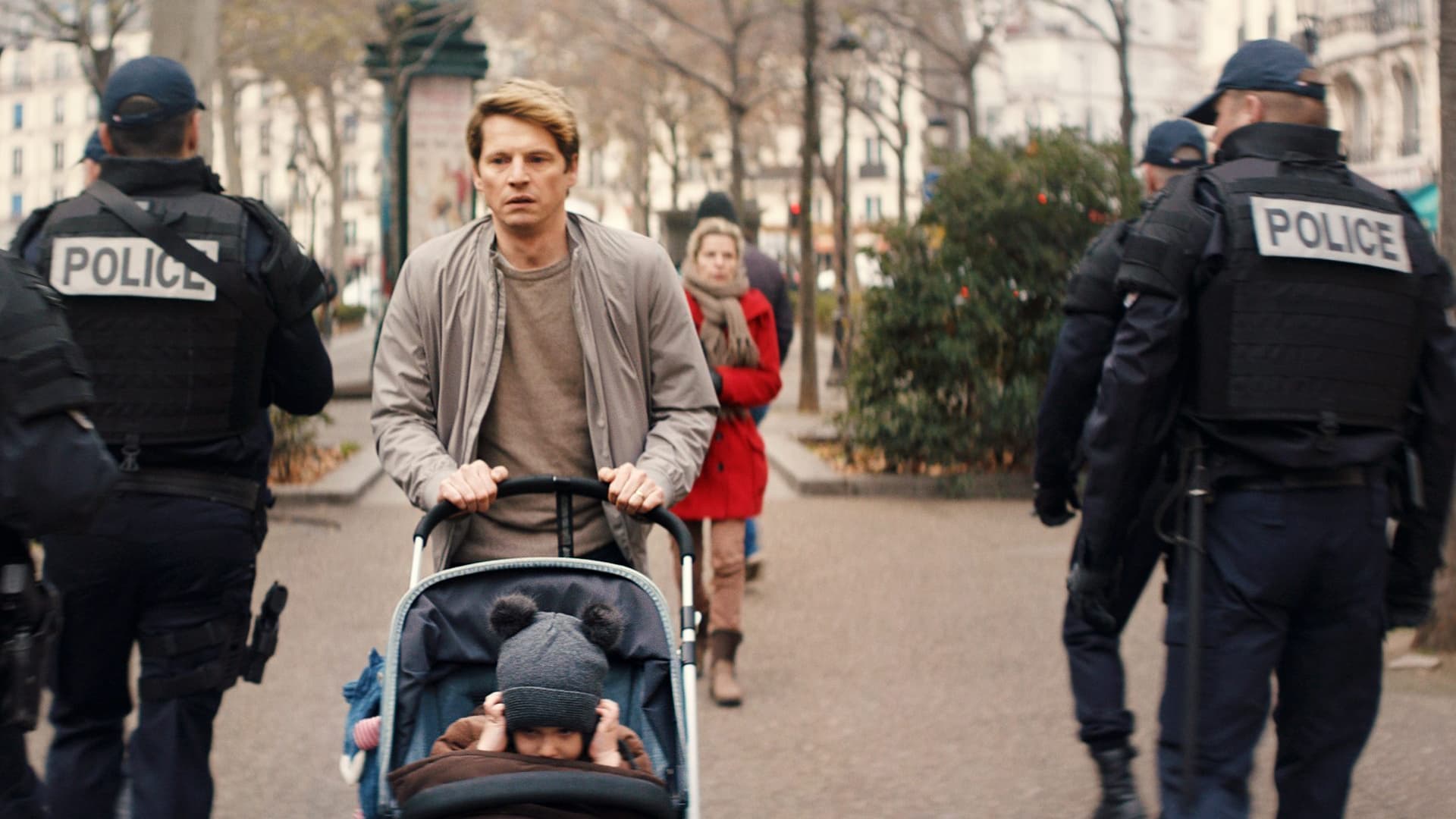 Pierre Deladonchamps dans "Vous n'aurez pas ma haine" de Kilian Riedhof, sorti en 2022