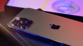 Monstre de puissance, cet iPhone 14 Pro Max se vend par palettes sur ce site et son prix en est la raison