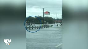 Houston : piégé dans son véhicule, il est secouru grâce à une longue chaîne humaine
