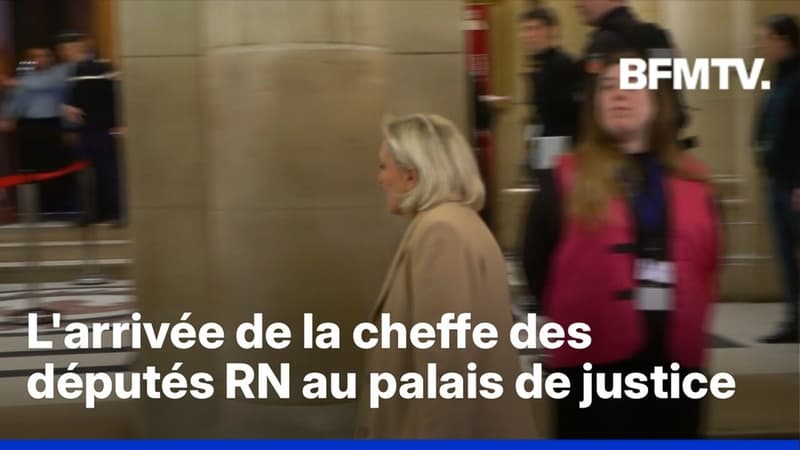 Procès en appel du RN: l'arrivée de Marine Le Pen au palais de justice de Paris