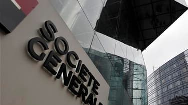 Au 10e jour du procès, la défense de l'ancien trader de la Société générale Jérôme Kerviel a contesté que son client ait mis la banque en danger de faillite en 2008 avec ses positions de 50 milliards d'euros sur les marchés. /Photo d'archives/REUTERS/Phil