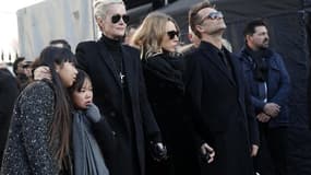 Le clan Hallyday le jour de l'hommage populaire à Johnny Hallyday à la Madeleine, le 9 janvier 2017.