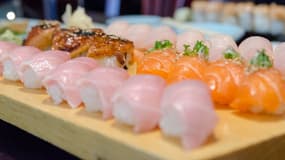 Photo d'illustration de poisson cru sous forme de sushis