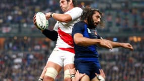 Sébastien Chabal sera aligné face aux Anglais