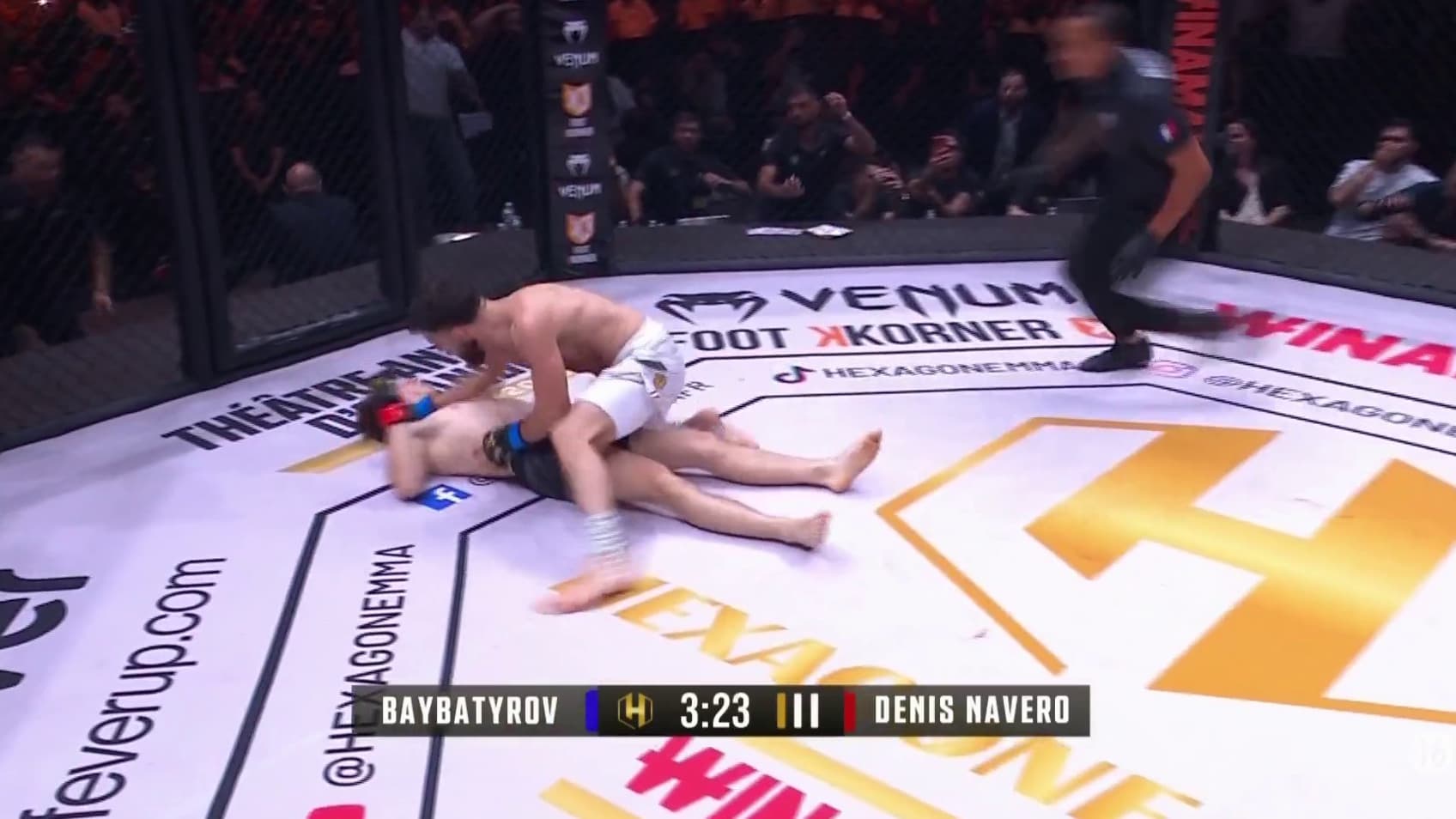 https://images.bfmtv.com/C5YVofVi2j3B4ikG3VBgBl9qNG0=/115x122:1811x1076/images/Anzor-Baybatyrov-couche-Paul-Dena-des-le-premier-round-du-main-event-de-l-Hexagone-MMA-45-12-juin-2026-2302928.jpg