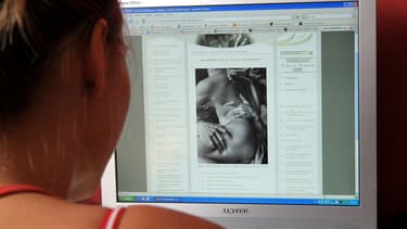 2 jeunes sur 10 ont déjà visionné un « live show sexuel » et 1 sur 10 a déjà réalisé une « sextape », selon un sondage Ifop publié mercredi.