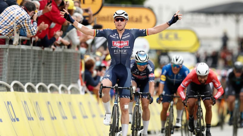 Tour de France: Tim Merlier sort du chaos, Roglic durement touché après une chute