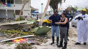 La ministre des Outre-mer Annick Girardin a visité Saint-Martin jeudi 7 septembre avec les secouristes après le passage de l'ouragan Irma
