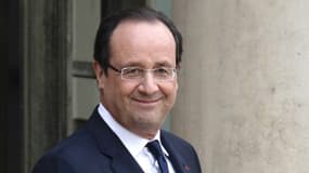 François Hollande, le 21 novembre, devant l'Elysée.
