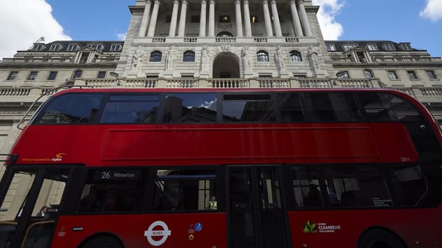 Certains bus de Londres rouleront avec un carburant fait de 80% de diesel, les 20% restants étant composés de bio-carburants et d'un liquide extrait du recyclage de marc de café.