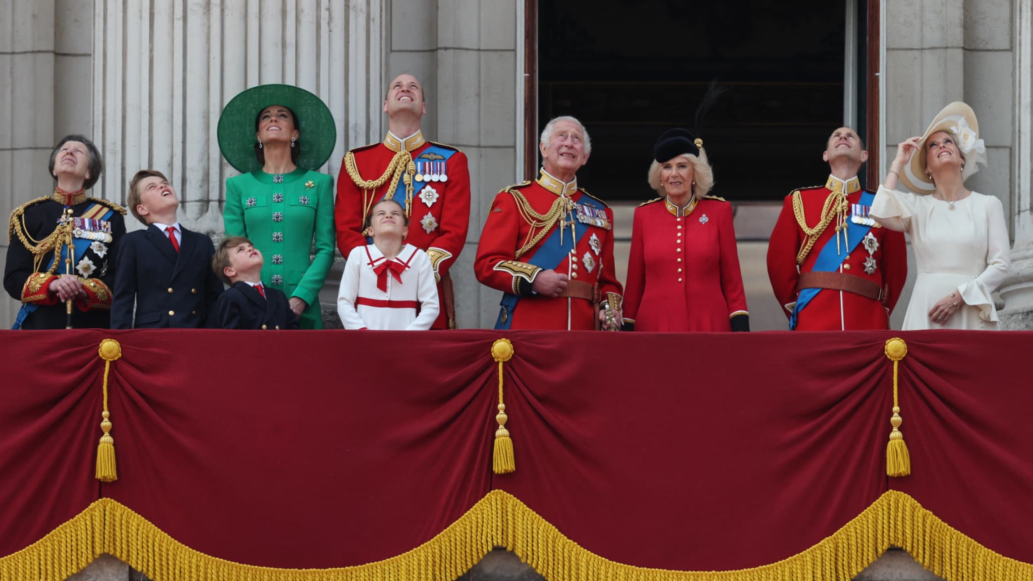 The royal family on Buckingham balcony, to stumble upon the color celebrated by King Charles' official on June 17, 2023. The royal family on Buckingham balcony, to stumble upon the color celebrated by King Charles' official on June 17, 2023.