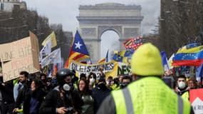 Manifestation de gilets jaunes le 16 mars dernier sur les Champs-Élysées.