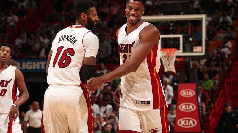 James Johnson et Hassan Whiteside