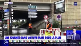 Paris: une journée sans voiture mais sous la pluie