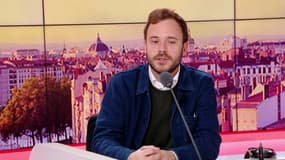 "Zelensky est le seul chef d'État ovationné immédiatement" lors de l'inauguration de Notre-Dame