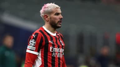 Théo Hernandez lors du match Milan-Feyenoord en Ligue des champions, le 18 février 2025