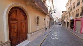 Photo de la façade de la mairie de Jumilla, région de Murcie, en Espagne. 