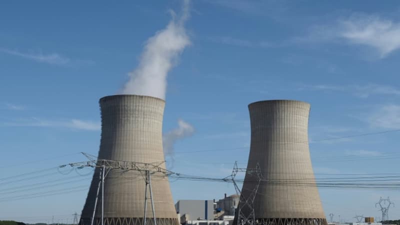 Nucléaire: l'Elysée annonce le lancement d'études pour prolonger la durée de vie des centrales
