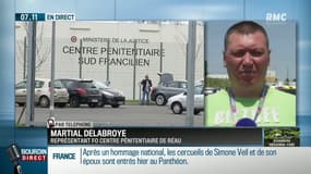 "L’hélicoptère s'est posé dans la cour. Les complice de Rédoine Faïd sont sortis de l’hélicoptère avec des brassards 'Police' autour du bras"